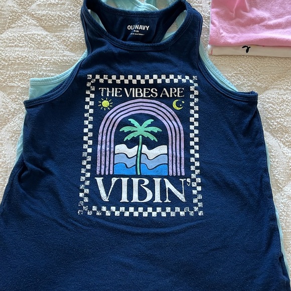 Old Navy | Tank Top Bundle - Picture 5 of 6